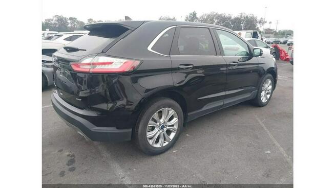 Ford EDGE / TITANIUM / 4x4 / automat / niski przebieg /