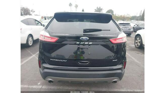 Ford EDGE / TITANIUM / 4x4 / automat / niski przebieg /