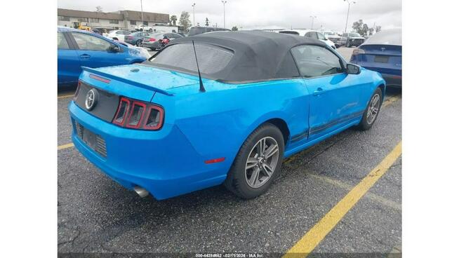 Ford Mustang / Cabrio / 3.7 / niski przebieg /