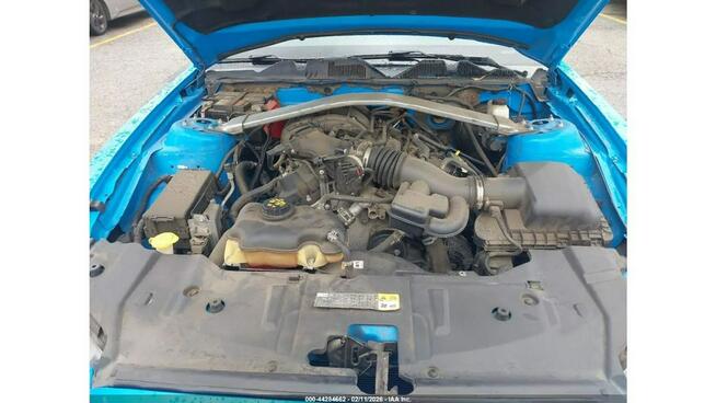 Ford Mustang / Cabrio / 3.7 / niski przebieg /