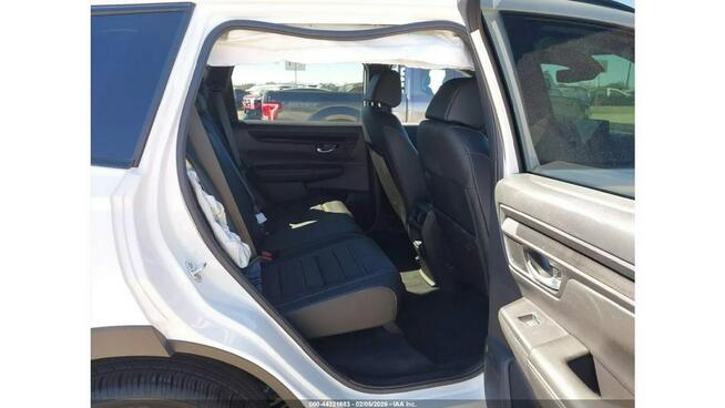 Honda CR-V / HYBRYDA / 4x4 / bogate wyposażenie / niski przebieg /