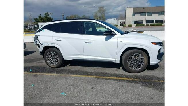Hyundai Tucson / HYBRYDA / 4x4 / najbogatsza wersja /