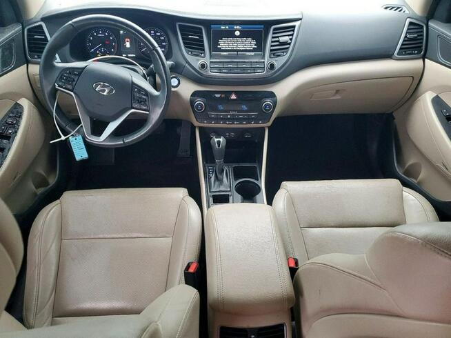 Hyundai Tucson / 4x4 / bogata wersja / niski przebieg /