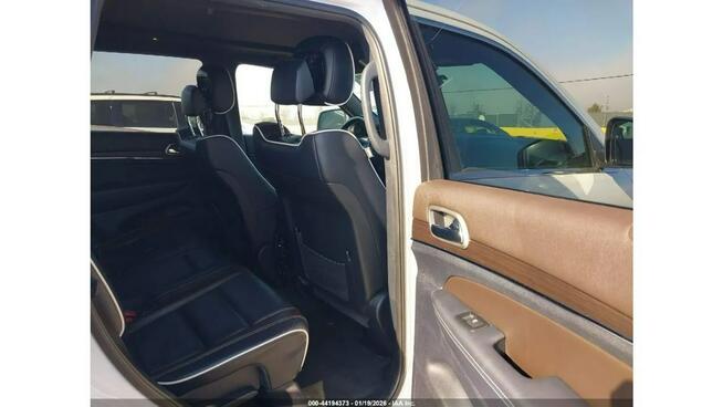 Jeep Grand Cherokee / 4x4 / 3.6 idealny pod gaz / niski przebieg