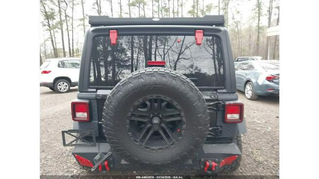 Jeep Wrangler / Rubicon / niski przebieg / doinwestowany /