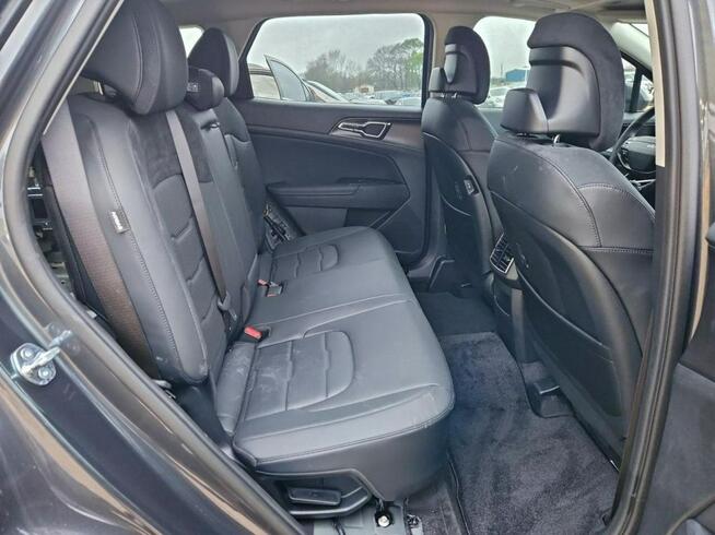 Kia Sportage / HYBRYDA / 4x4 / Bogate wyposażenie /