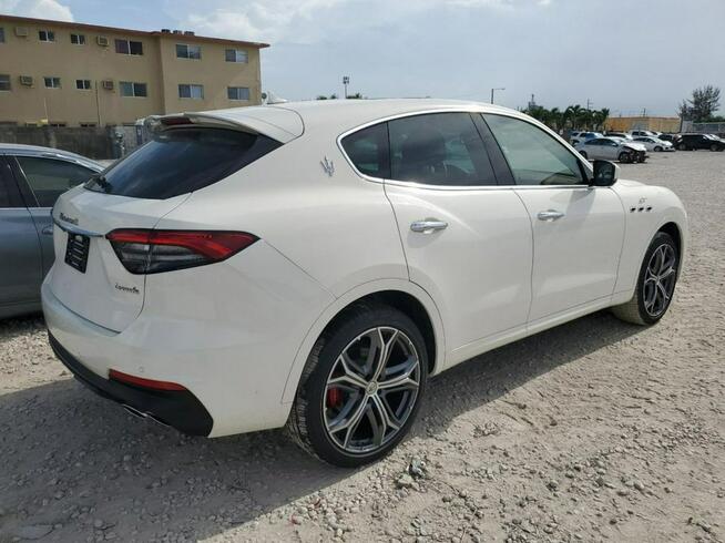 Maserati Levante / 3.0 350KM / 4x4 / Bogate wyposażenie /
