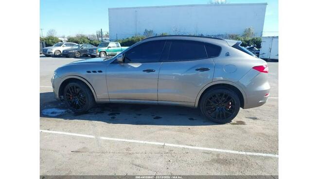 Maserati Levante / 4x4 / 3.0 430KM / niski przebieg /