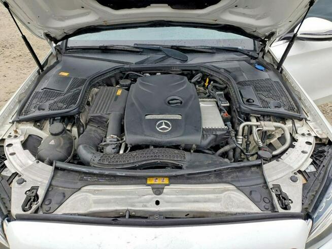 Mercedes C 300 / 4MAtic / niski przebieg / automat /