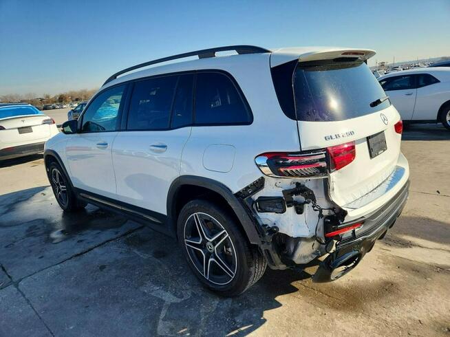 Mercedes GLB / pakiet AMG / 4Matic / bogata wersja /
