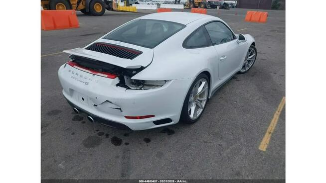 Porsche 911 / 4x4 / 3.0 / niski przebieg