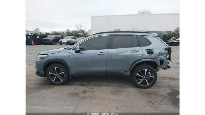 Toyota Corolla Cross / HYBRYDA / 4x4 / bogate wyposażenie / niski przebieg /