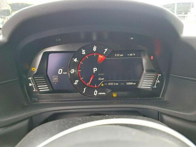 Toyota Supra / 3.0 / automat / RWD /
