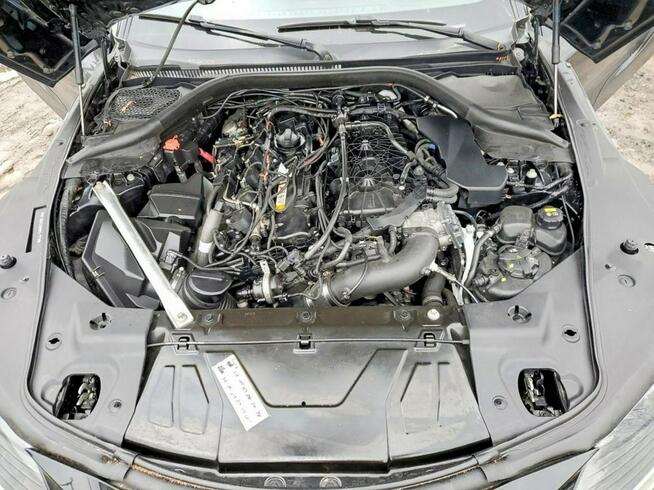 Toyota Supra / 3.0 / automat / RWD /