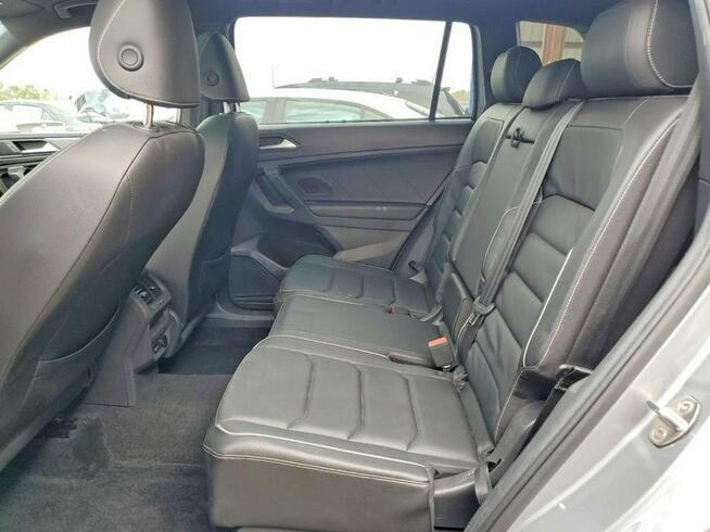 Volkswagen Tiguan / 4x4 / R-Line / niski przebieg /