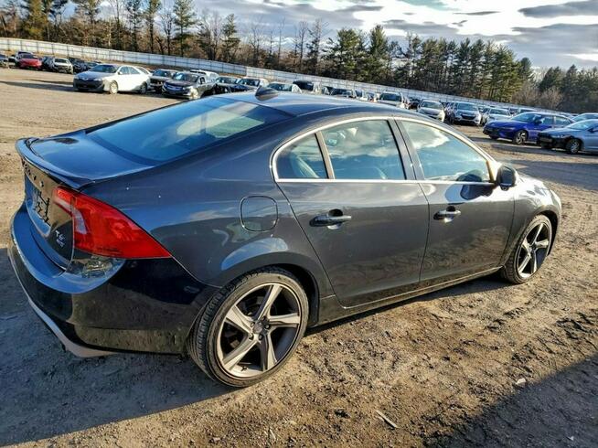 Volvo S60 / 3.0 304KM / 4x4 / Bogate wyposażenie /