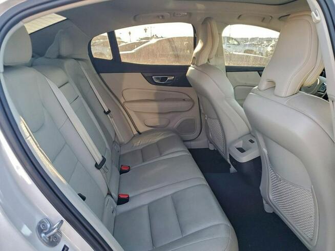 Volvo S60 / 2.0 249KM / automat / niski przebieg /