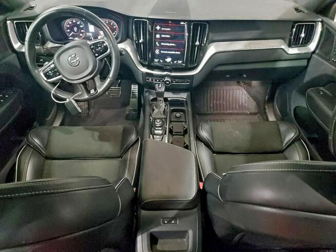 Volvo XC 60 / 4x4 / Niski przebieg /