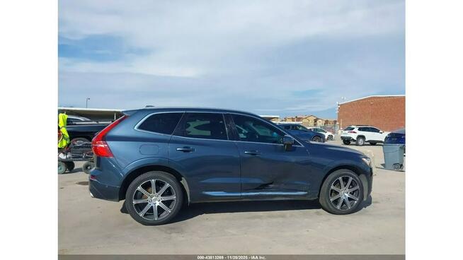 Volvo XC 60 / 2.0 250KM / 4x4 / bogate wyposażenie /