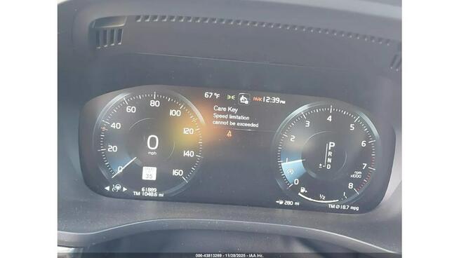 Volvo XC 60 / 2.0 250KM / 4x4 / bogate wyposażenie /