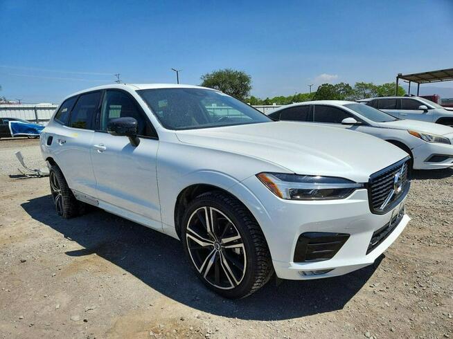 Volvo XC 60 / AWD / bogata wersja / niski przebieg