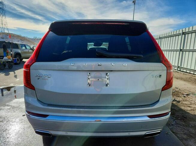 Volvo XC 90 / INSCRIPTION / 4x4 / Virtual cockpit / niski przebieg /