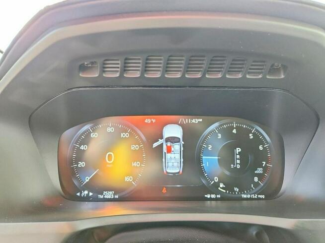 Volvo XC 90 / INSCRIPTION / 4x4 / Virtual cockpit / niski przebieg /