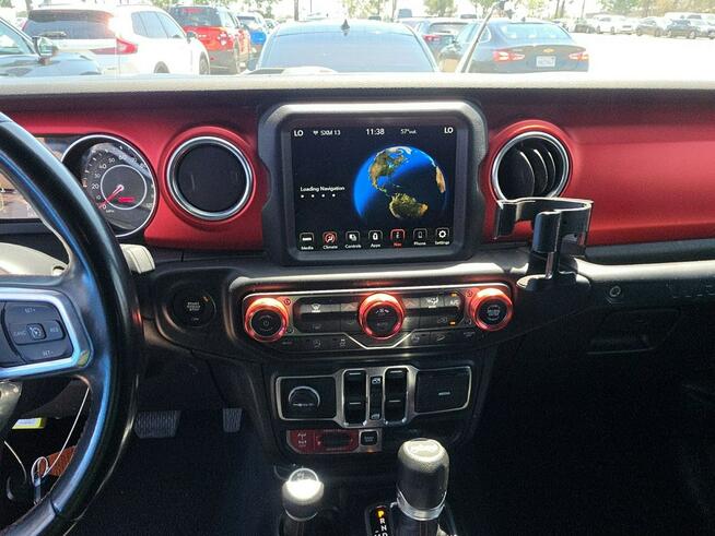 Jeep Wrangler RUBICON / 4x4 / niski przebieg