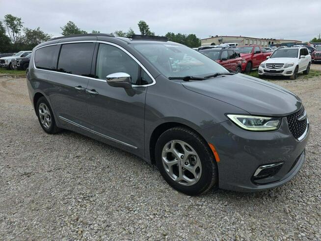 Chrysler Pacifica LIMITED / mała szkoda / niski przebieg