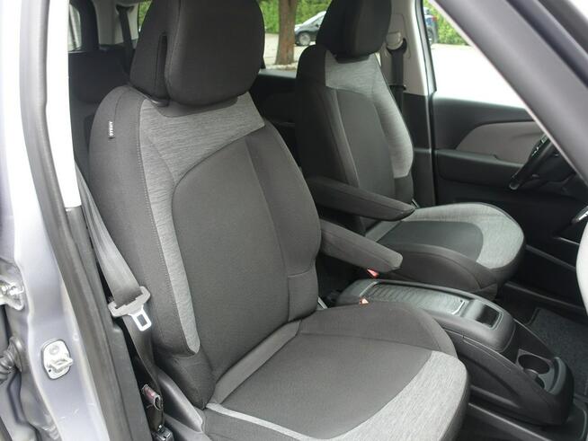 Citroen C4 SpaceTourer 1,5D Navi Ledy Alu Klimatronik Zarejestrowany 7 miejsc VIP Gwarancja