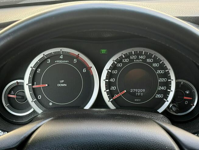 Honda Accord Tourer 2.2i-DTEC 150KM ELegance/USB/Podgrzewane fotele/Serwis/Alu/