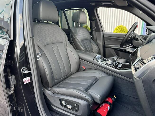 BMW X5 xDrive40i. Pełna wersja wyposażenia. First Class, Bowers, Masaże.
