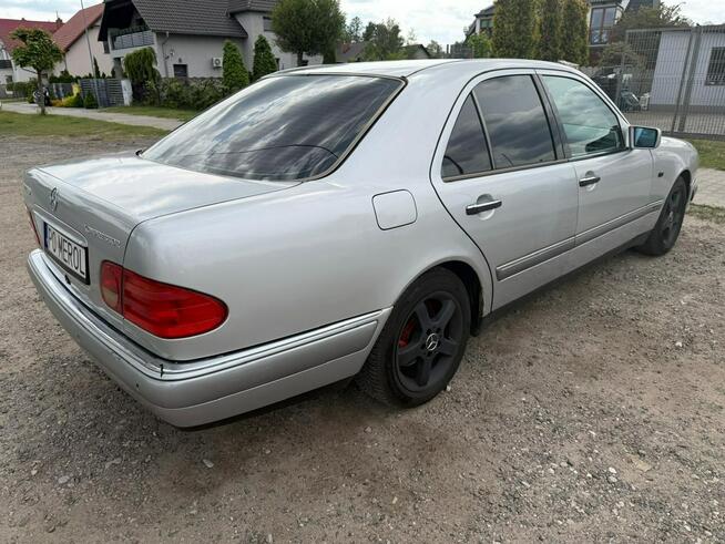 Mercedes E 200 gaz LPG, zarejestrowany!