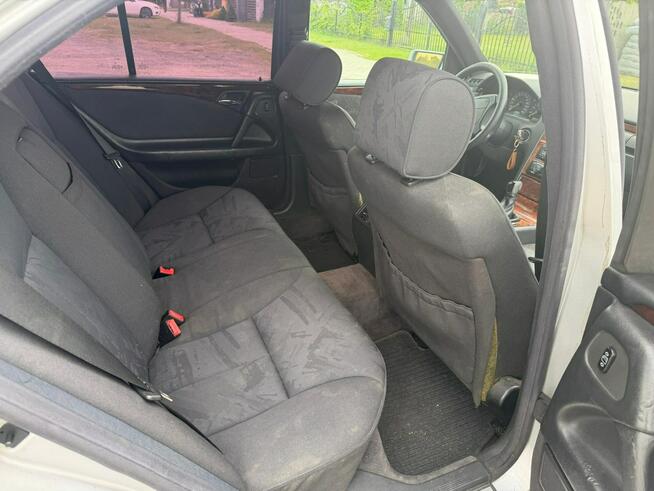 Mercedes E 200 gaz LPG, zarejestrowany!