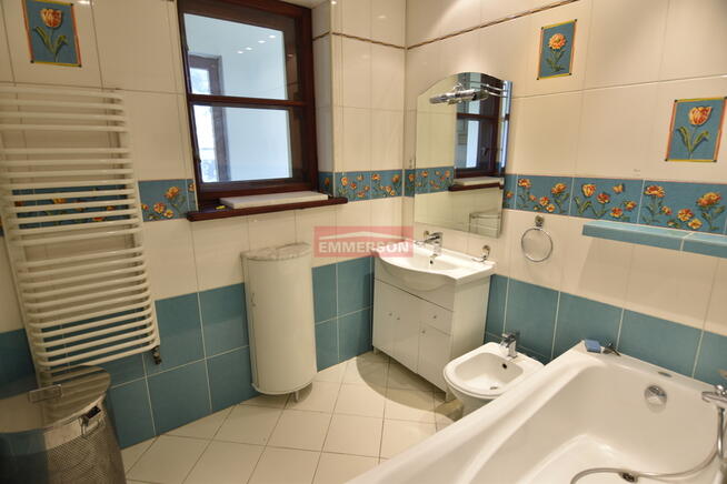 Wola Justowska basen taras 4 pok osobne WC