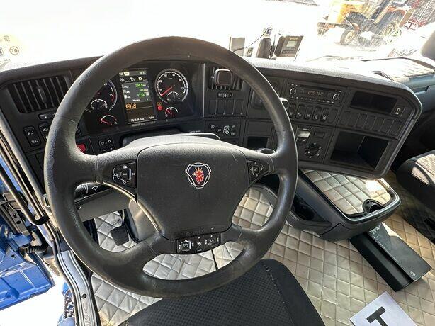 CIĄGNIK SAMOCHODOWY SCANIA R 450