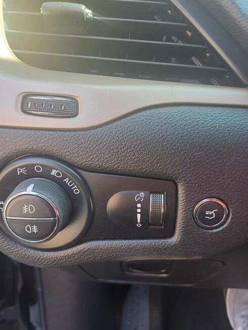 Sprzedam Jeep cherokee