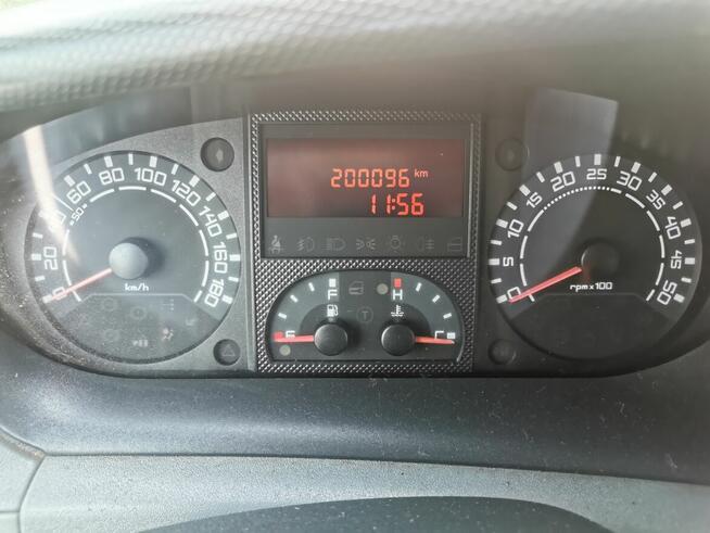 Daily 7-osobowy Dubel 2.3HPI-120KM Brygadówka L3H2 doka Hak