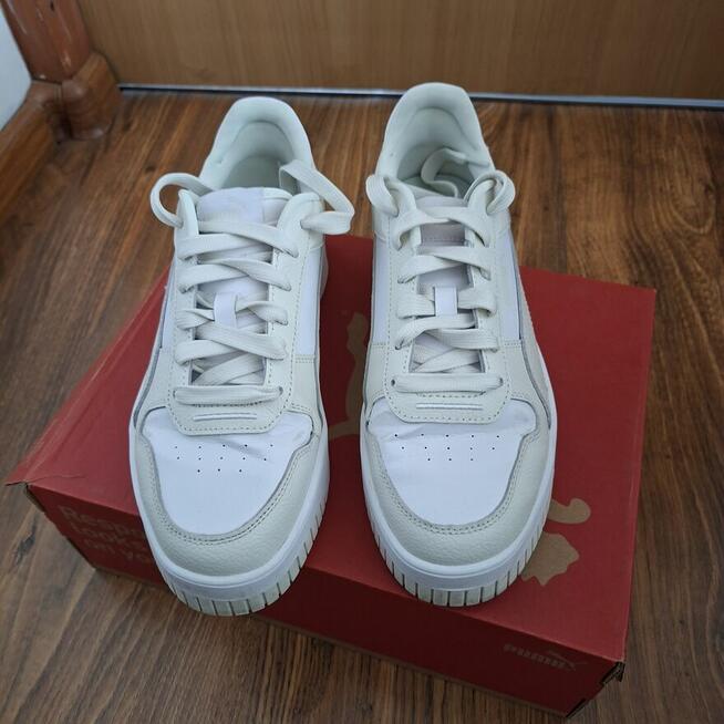 Sprzedam używane damskie buty sportowe Puma roz 38.