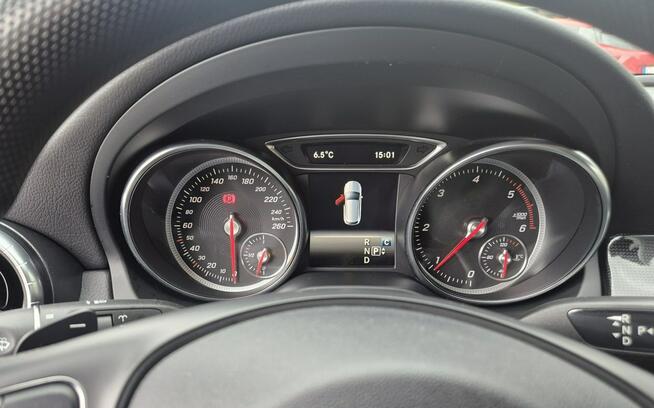 Mercedes CLA 180 Bezwypadkowy serwisowany Rok Gwarancji