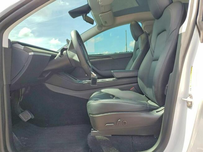 Tesla Y AWD / Dual motor /