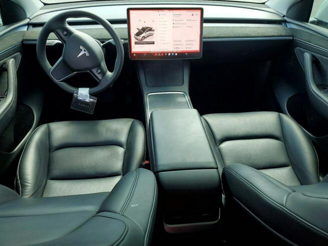 Tesla Y AWD / Dual motor /