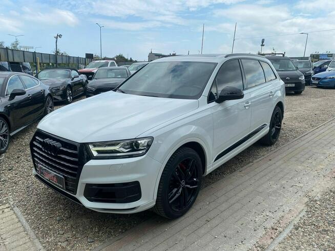 Audi Q7 2.0 tfsi Quattro 7 os. Panorama skóry ledy Navi kamera 1. Rok gwarancj