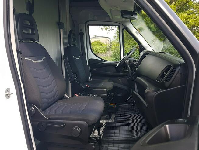 Iveco Daily KONTENER NISKOPODŁOGOWY 4,44x2,23x2,42 SKLEP BAR FOODTRUCK KAMPER AC