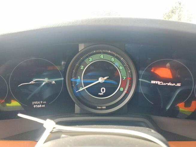 PORSCHE 911 TURBO S / AWD / niski przebieg