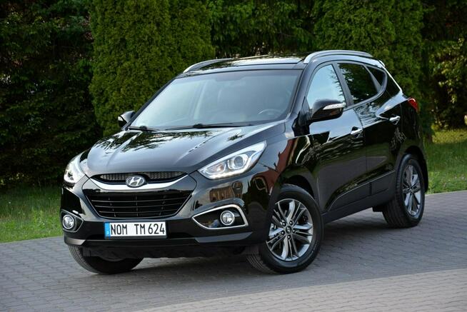 Hyundai ix35 Premium Xenon Ledy Skóry Panorama Keyless go Navi Kamera Klimatronic