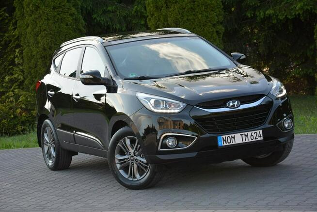 Hyundai ix35 Premium Xenon Ledy Skóry Panorama Keyless go Navi Kamera Klimatronic