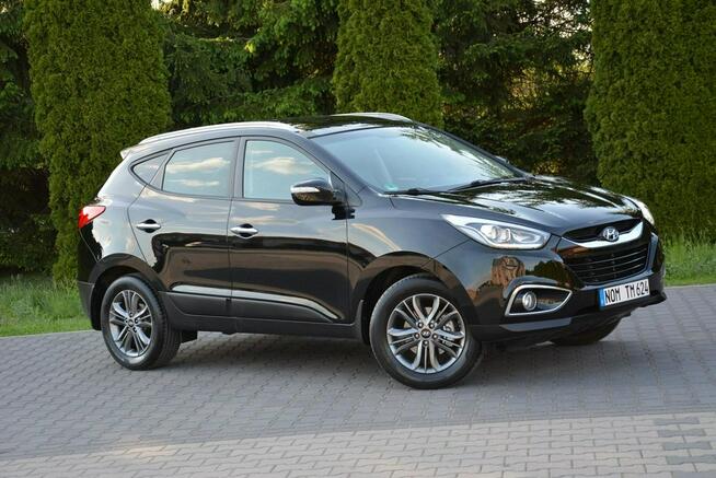 Hyundai ix35 Premium Xenon Ledy Skóry Panorama Keyless go Navi Kamera Klimatronic