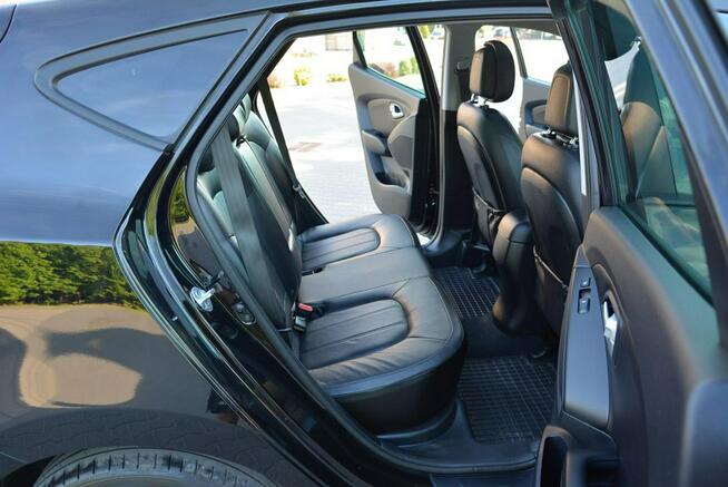 Hyundai ix35 Premium Xenon Ledy Skóry Panorama Keyless go Navi Kamera Klimatronic