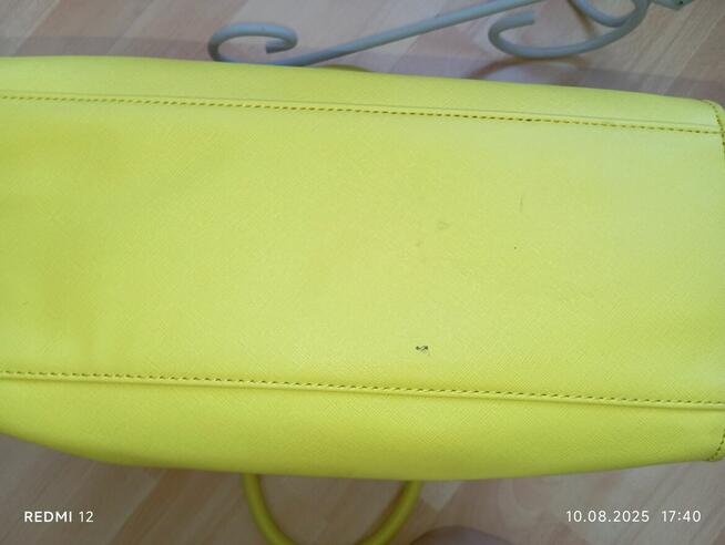 Torebka w kolorze limonki